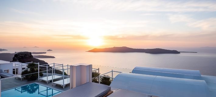 Andromeda Villas & Spa Resort Hotels in Santorini