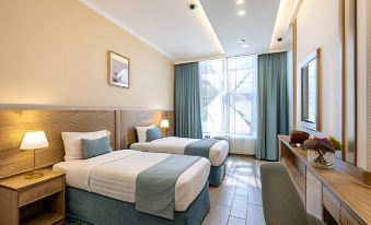 5. Hotel 21..