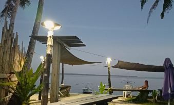 Eddie`s Beach Resort Siargao