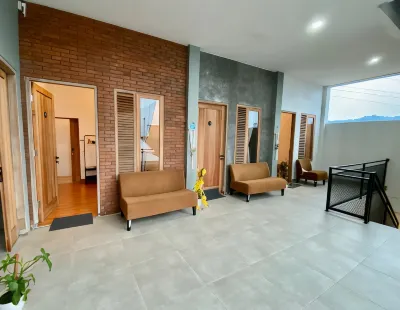 La Casa de Ghass Villa & Homestay Hotel dekat Pasar Kejajar