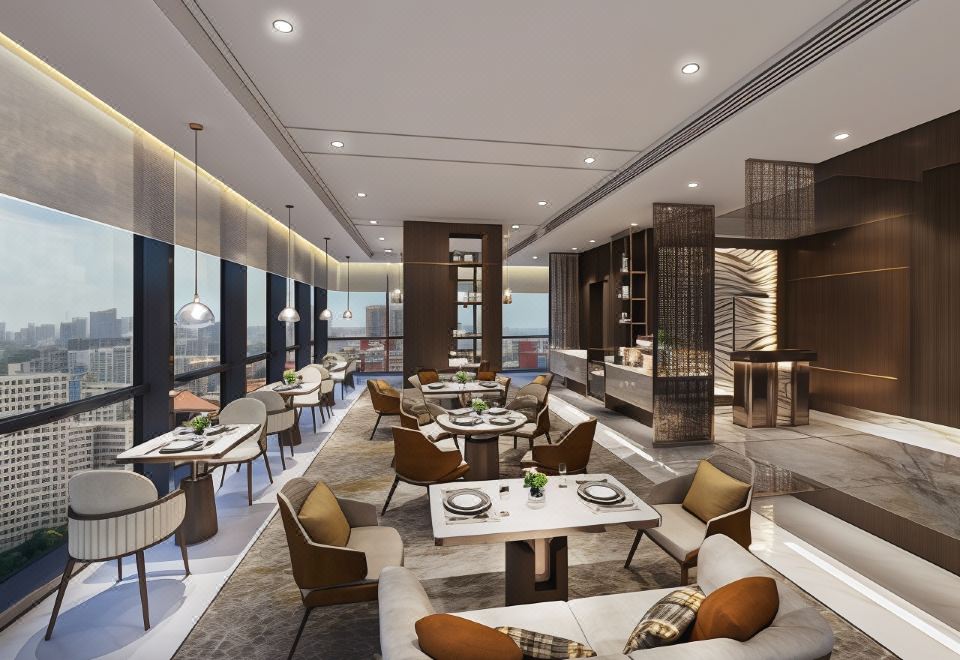 5. 모멘터스 호텔 ..