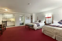 Travelodge by Wyndham Redding CA Các khách sạn ở Redding