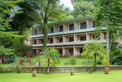 Karahe Beach Hotel