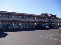 Super 8 by Wyndham Fort Bragg