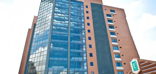 Hotel Embassy Suites by Hilton Valencia Hotel a Naguanagua
