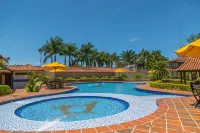 Hotel Campestre la Potra - Pool