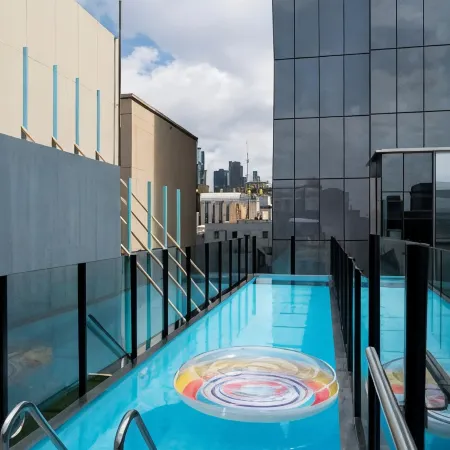 Adelphi Hotel