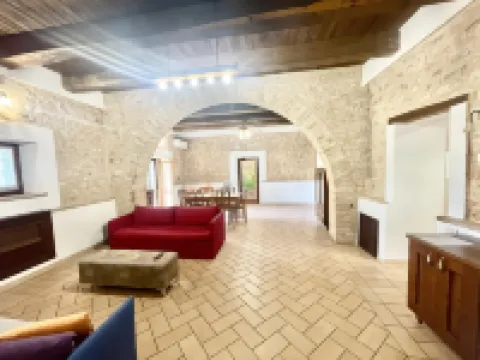 Luxurious Umbrian Villa with Private Pool and Stunning Views