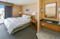 Mammoth Mountain Inn Các khách sạn ở Quần thể Hồ Mammoth