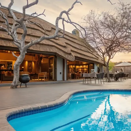 Tuningi Safari Lodge
