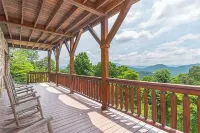 Million Dollar Vista! Smoky MTS/Blue Ridge Pkwy-Hot Tub-Jacuzzi Tub-Pet Friendly