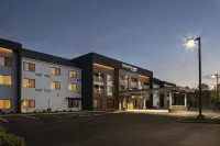Courtyard Indianapolis Northwest Các khách sạn ở Indianapolis