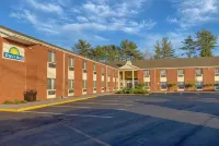 Days Inn by Wyndham Brunswick Bath Area Hotels in Phippsburg