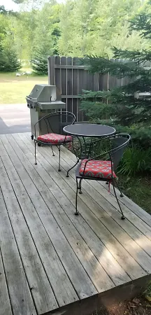 Cozy studio cabin close to Lake Michigan.