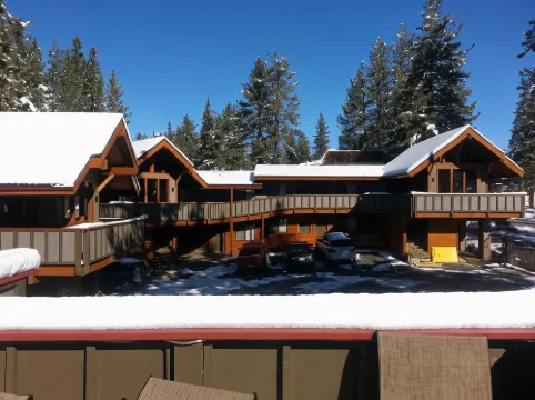 貢多拉小屋酒店