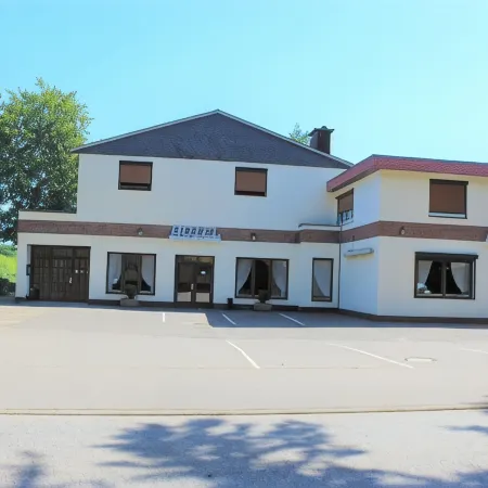 Hotel Alsterquelle 24h Check-in, Free Parking and WiFi