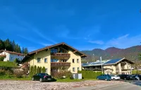 Hotel Bärenstüberl Hotels in der Nähe von Almhutte auf der Schlegelmulde