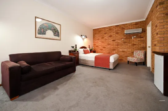 MAS鄉村納蘭德拉俱樂部汽車旅館