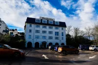 Trouville Bournemouth - OCEANA COLLECTION - 駐車場