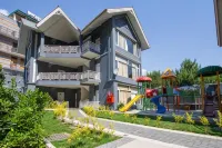 The Highland Park - A Truly River Side Resort
