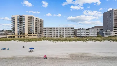 Oasis Hotel