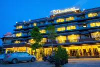 TH Beach Hotel Các khách sạn ở Hua Hin