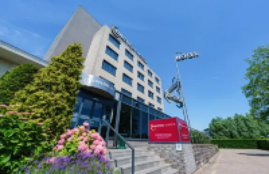 Bastion Hotel Barendrecht Hotels near IJsselmonde