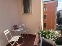 Fleur Blanche - balcony