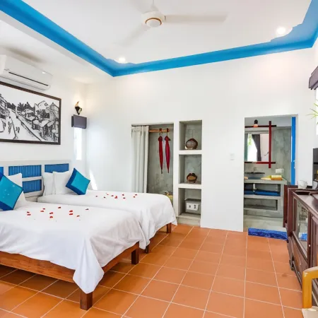 Local Beach Homestay