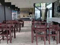 สเตลลาร์ เสม็ด รีสอร์ต โรงแรมใกล้หาดสับปะรด