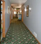 Anaco Bay Inn - 2-Star