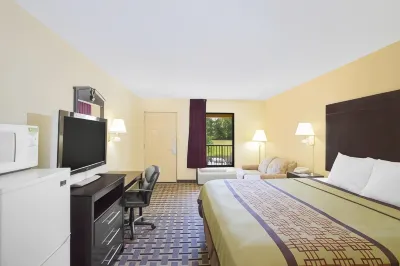 Days Inn by Wyndham Andalusia Hotels in Andalusia