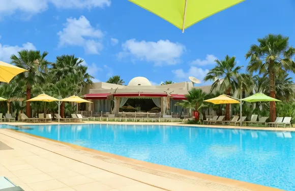 卡薩傑爾巴迷人 SPA 酒店