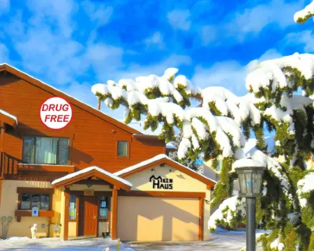 Mein Haus Bed & Breakfast Hoteles en Avon