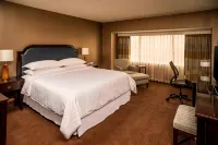 The Plaza Hotel Columbus at Capitol Square