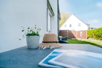 Gasthaus & Pension "Zur Schaabe" Hotels in Glowe