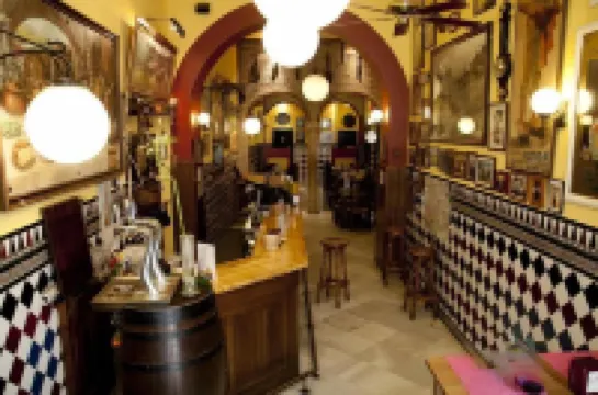 Hotel Hermanos Macias