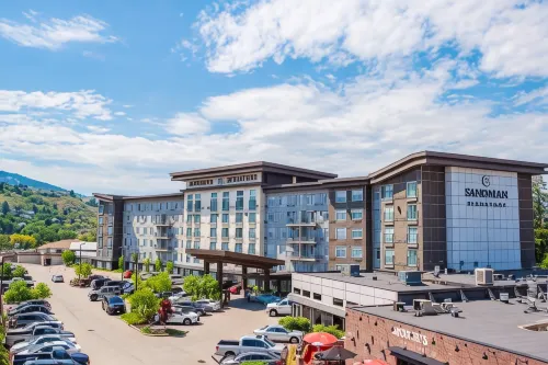 Sandman Signature Kamloops Hotel Hotels in Kamloops