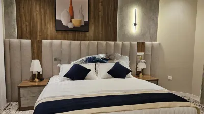 Royal Al Alamiyah Hotels near الفردوس مول
