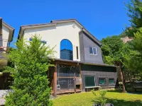Poam Mountain Pool Villa Pension