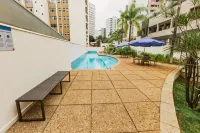 Royal Golden Hotel - Savassi - С бассейном