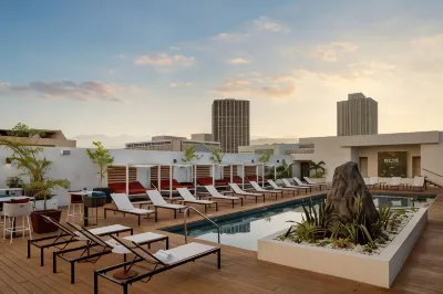 Rok Hotel Kingston, Tapestry Collection by Hilton Hotel a 