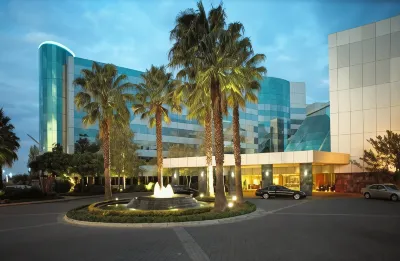 Southern Sun or Tambo International Airport Các khách sạn gần Sân bay quốc tế O. R. Tambo