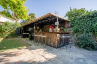 Armagrandi Hotel Bozcaada-Special Category - bar