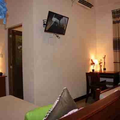 Miheen Hotel & Resort - Anuradhapura Rooms
