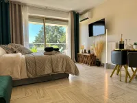 My Resid Appart Cannes Marina Vue Piscine فنادق في مانديليو لا نابول
