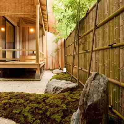 湯守 ホテル大観 Hotel Exterior