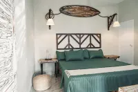 PointBreak Surf Stay