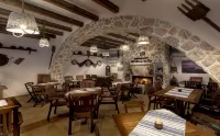Limeri Traditional Guest House - breakfast