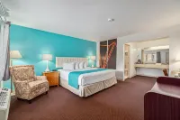 Howard Johnson by Wyndham Traverse City